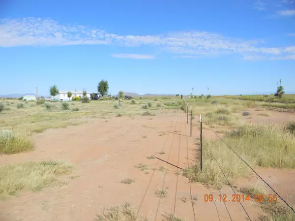 Pearce, AZ 85625,12791 S Pete Kitchens Road