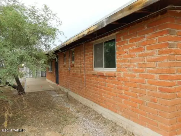 Tucson, AZ 85735,9040 W Henry Street