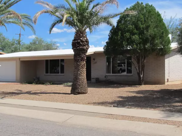 7760 E Adams Street, Tucson, AZ 85715