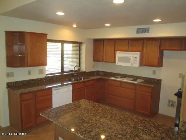 Oro Valley, AZ 85755,14321 N Choctaw Drive