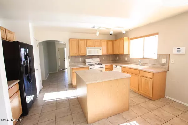 Green Valley, AZ 85614,757 W Cholla Crest Drive