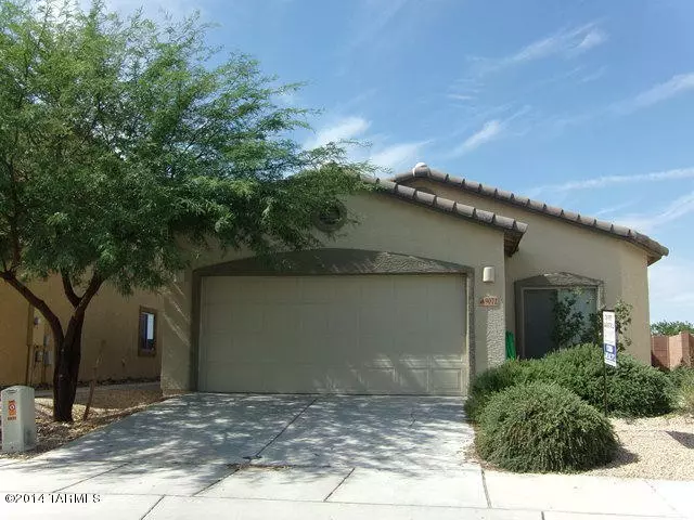 9072 S Whispering Pine Drive, Tucson, AZ 85756