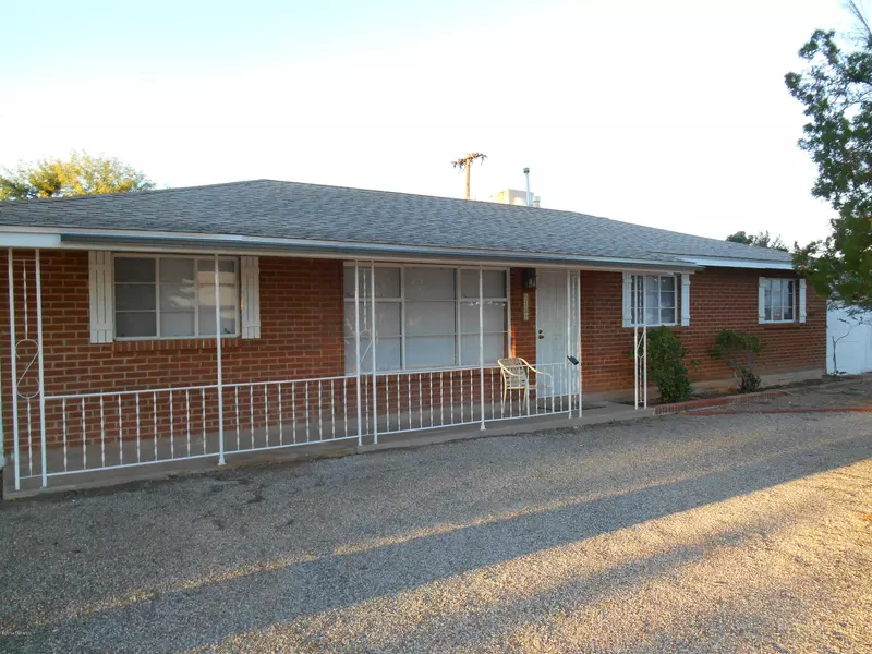 6132 E 16th Street, Tucson, AZ 85711