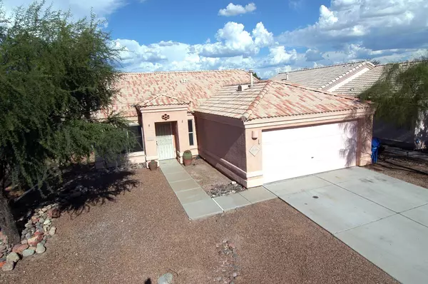 2378 W Silver River Way, Tucson, AZ 85745