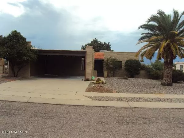 1641 S San Ray, Green Valley, AZ 85614