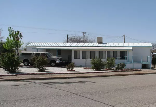 204 S Land Avenue, Benson, AZ 85602