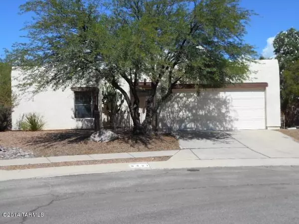 9321 E Elster Court, Tucson, AZ 85710