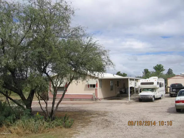 Benson, AZ 85602,922 E Pomerene Road