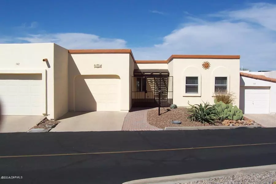 536 W Paseo Del Prado, Green Valley, AZ 85614