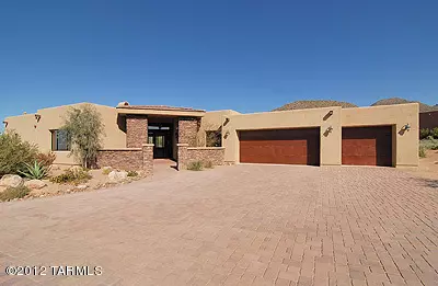 4896 W Dove Nest Place, Marana, AZ 85658