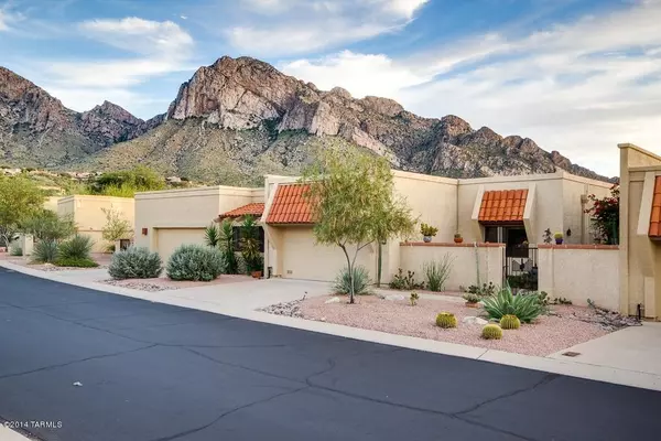 Oro Valley, AZ 85704,984 E Camino Diestro