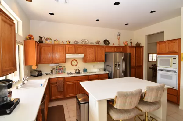 Oro Valley, AZ 85755,13744 N Buster Spring Way