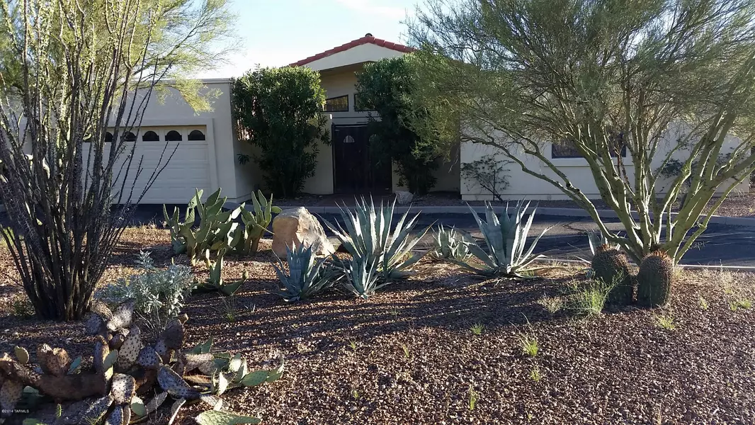 6040 E Calle Ojos Verde, Tucson, AZ 85750