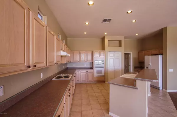 Marana, AZ 85658,5089 W Thistlepoppy Loop