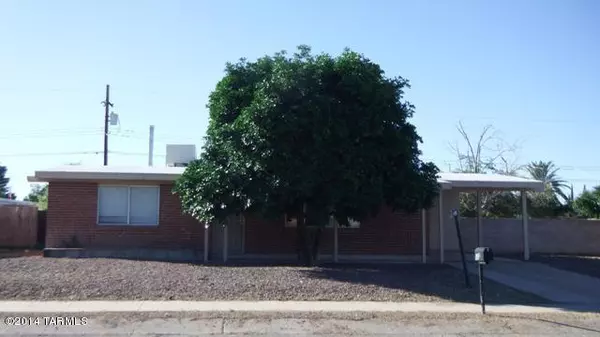 8320 E Vicksburg Street, Tucson, AZ 85710