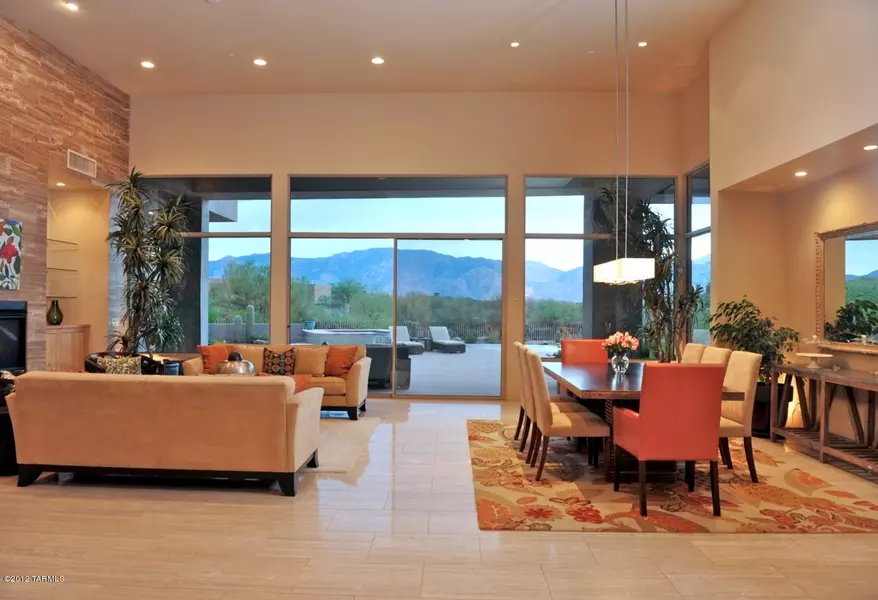 13804 N Old Sinagua Place, Oro Valley, AZ 85755