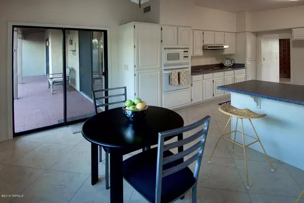 Tucson, AZ 85704,736 E Camino Diestro