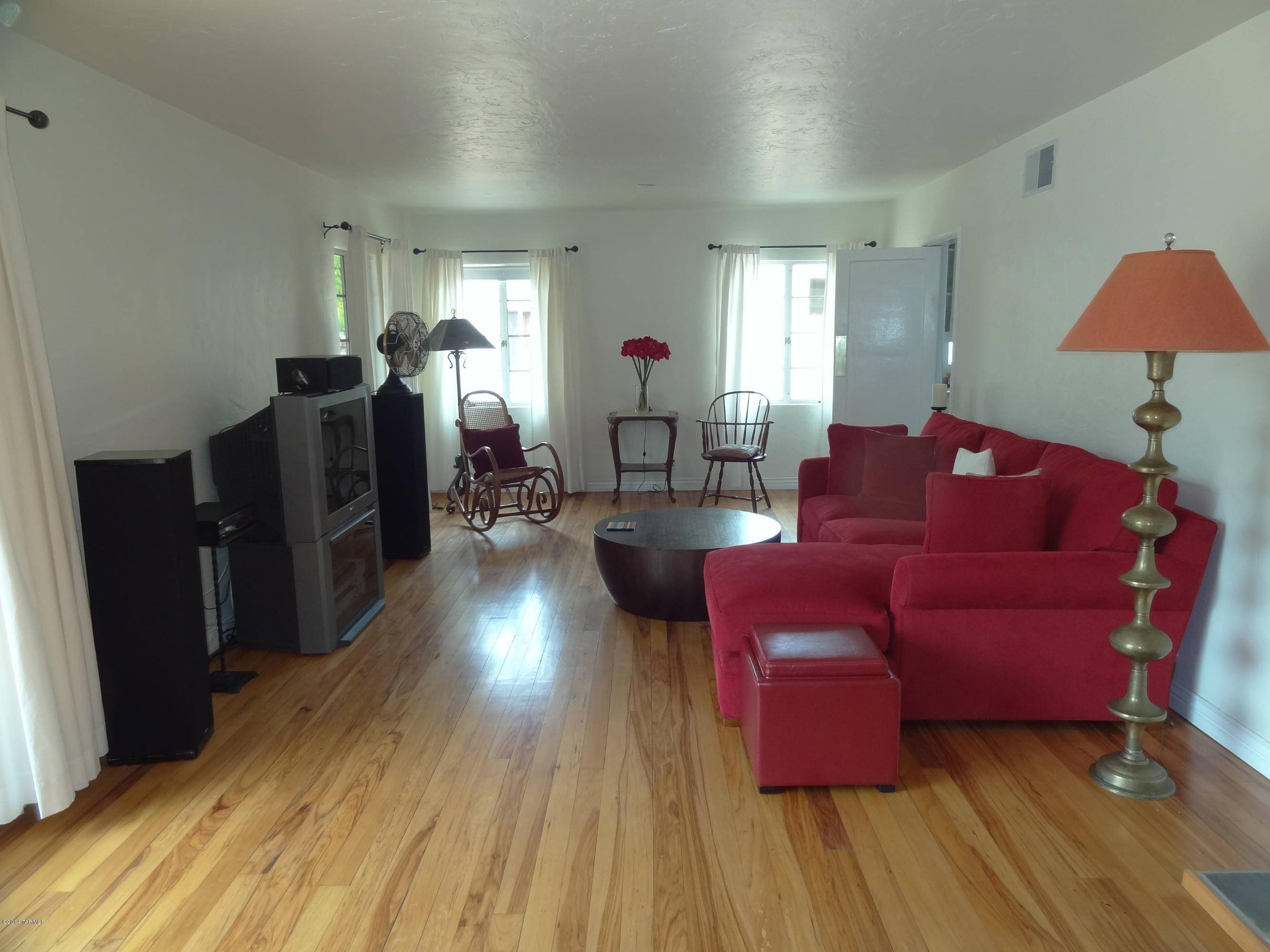 Tucson, AZ 85716,2833 E Devon Street