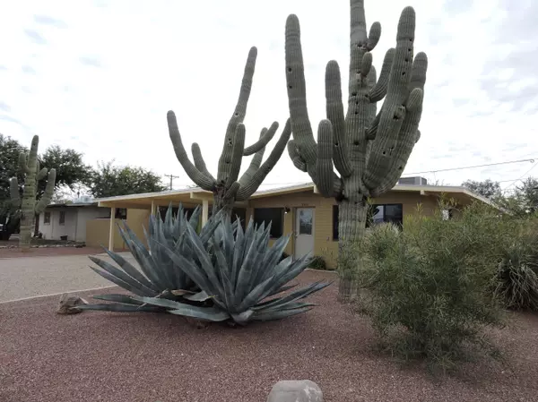 Tucson, AZ 85710,6402 E Duke Drive