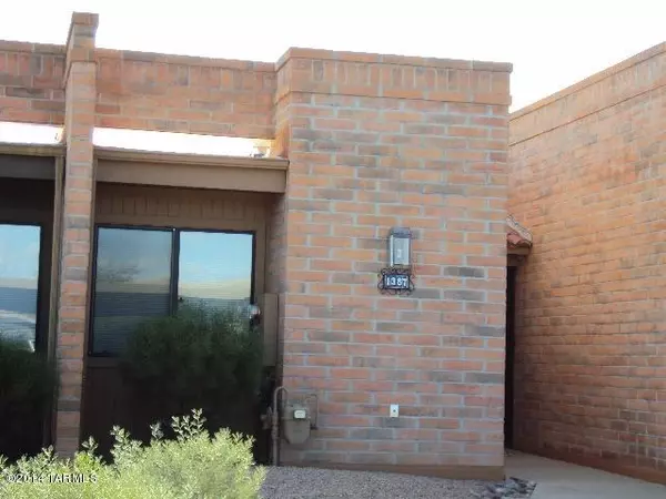 1387 W Desert Hills DriveS, Green Valley, AZ 85622