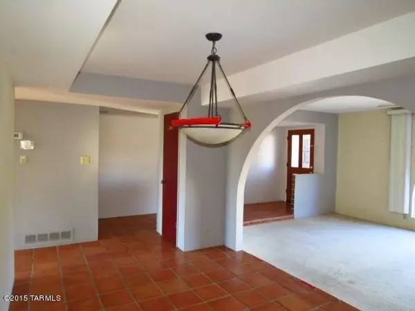 Tucson, AZ 85710,1842 S Camino Seco