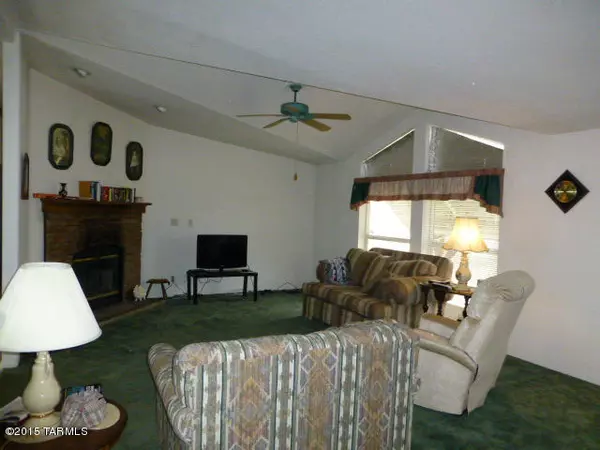 Benson, AZ 85602,681 S Catarina Street