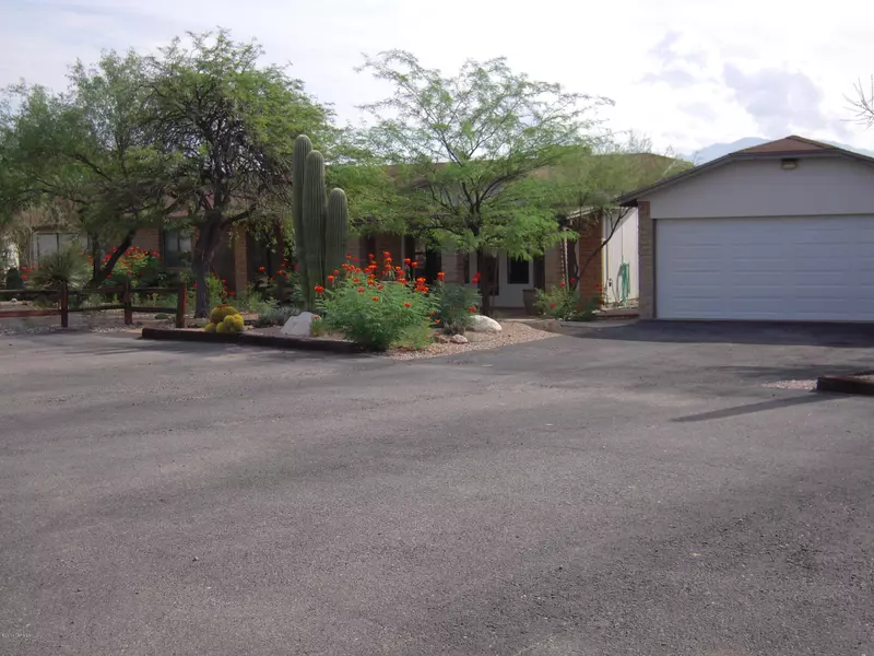 4812 N Avenida Largo, Tucson, AZ 85745