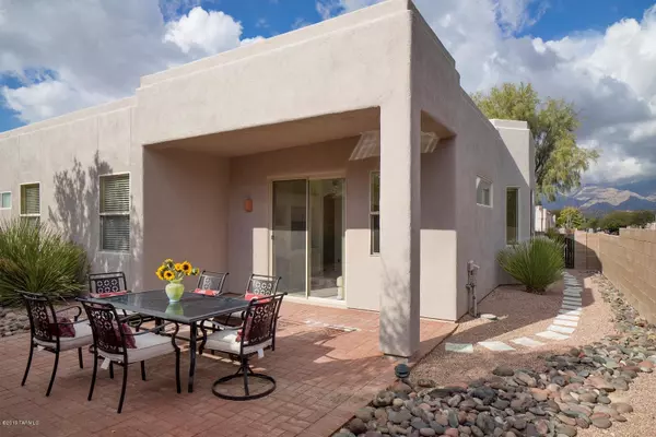 7458 E Placita Rio Cabo, Tucson, AZ 85715