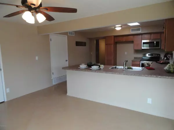 Tucson, AZ 85710,275 S Langley Avenue