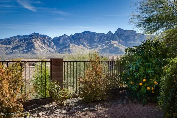 Oro Valley, AZ 85737,11884 N Labyrinth Drive