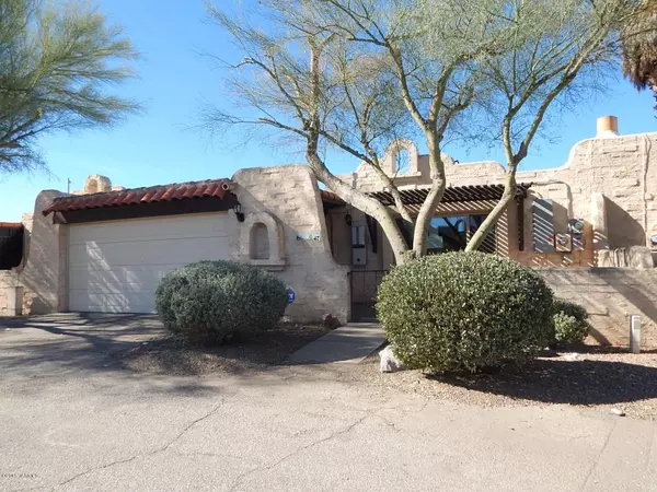 47 E Villas Circle, Tucson, AZ 85705