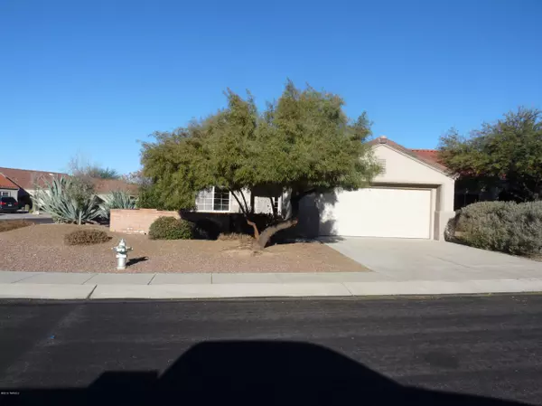 13831 N Lobelia Way, Oro Valley, AZ 85755