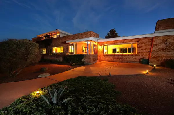 5520 E South Wilshire Drive, Tucson, AZ 85711