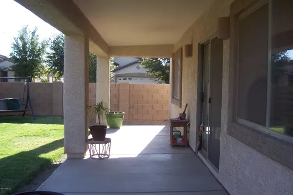 11145 W Fallen Willow Drive, Marana, AZ 85653