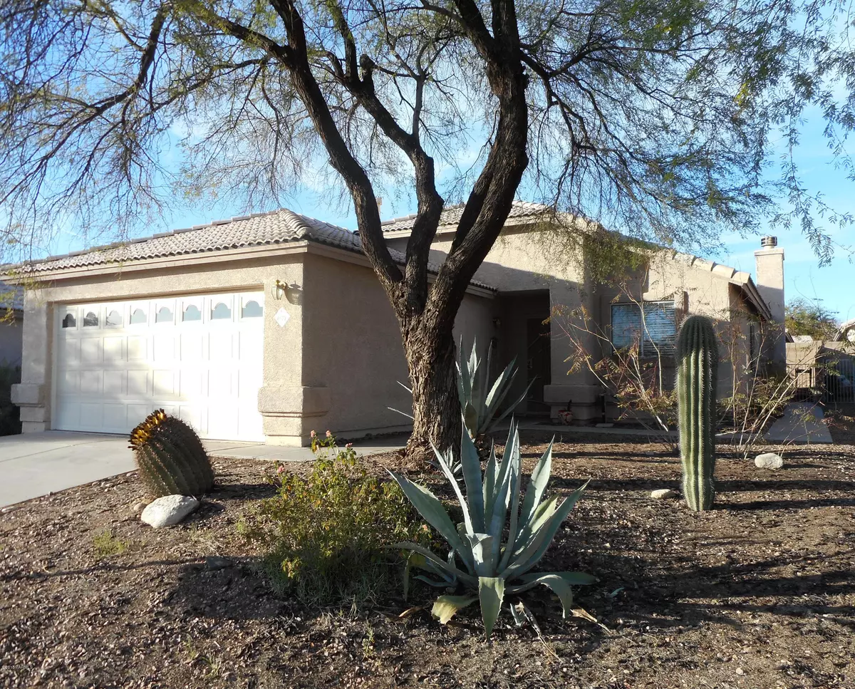 Tucson, AZ 85741,4522 W Sun Quest Street