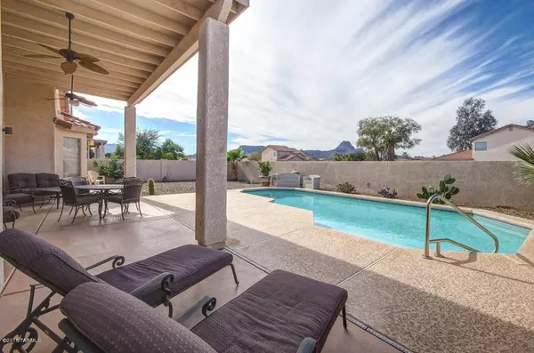 8037 N Wildomar Drive, Tucson, AZ 85743