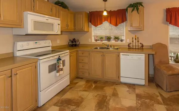 Vail, AZ 85641,11756 S Kicking Horse Place