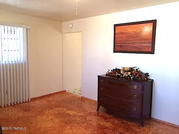 Tucson, AZ 85713,3110 E 24Th Street