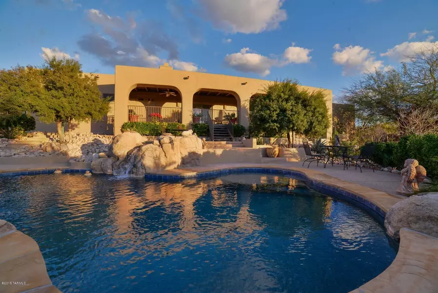 2449 N Cavalry Trail, Tucson, AZ 85749