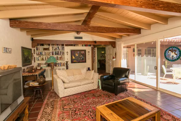 Tucson, AZ 85716,3335 E 2ND Street