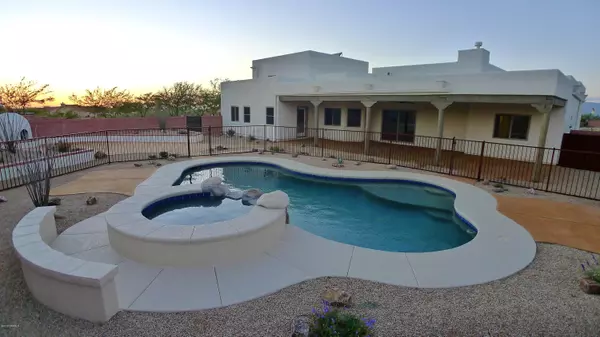 Vail, AZ 85641,281 N Del Sur Drive