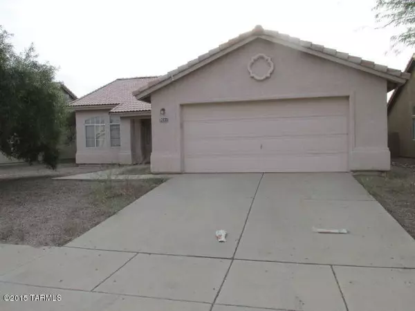 9041 N Shadow Rock Drive, Tucson, AZ 85743