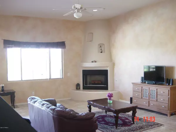 Vail, AZ 85641,14213 E Whispering Ocotillo Place