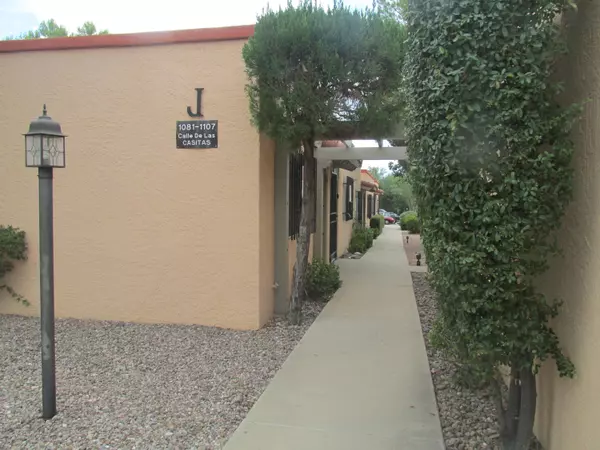 1091 S Calle De Las Casitas, Green Valley, AZ 85614