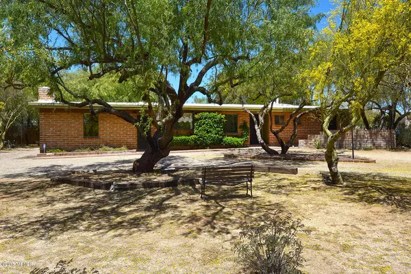 1530 W Avocado Street, Tucson, AZ 85704