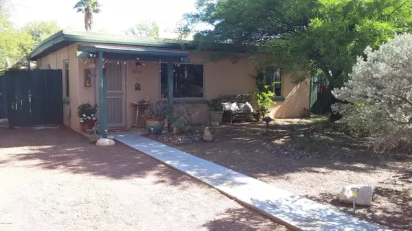 4231 E Camino De La Colina, Tucson, AZ 85711