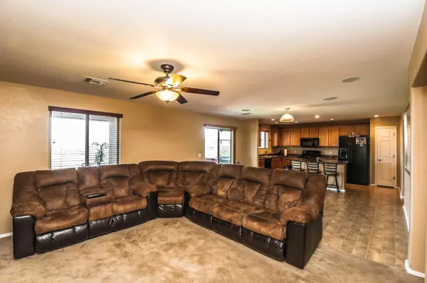 Vail, AZ 85641,711 S Porter Routh Place