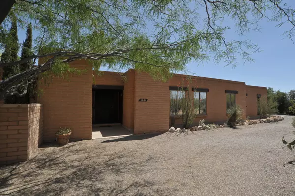 1621 W San Lucas Drive, Tucson, AZ 85704