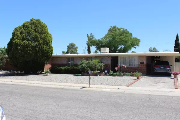 6226 E 32nd Street, Tucson, AZ 85711