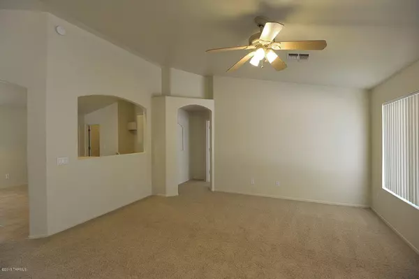 Tucson, AZ 85743,8679 N Silver Sand Place